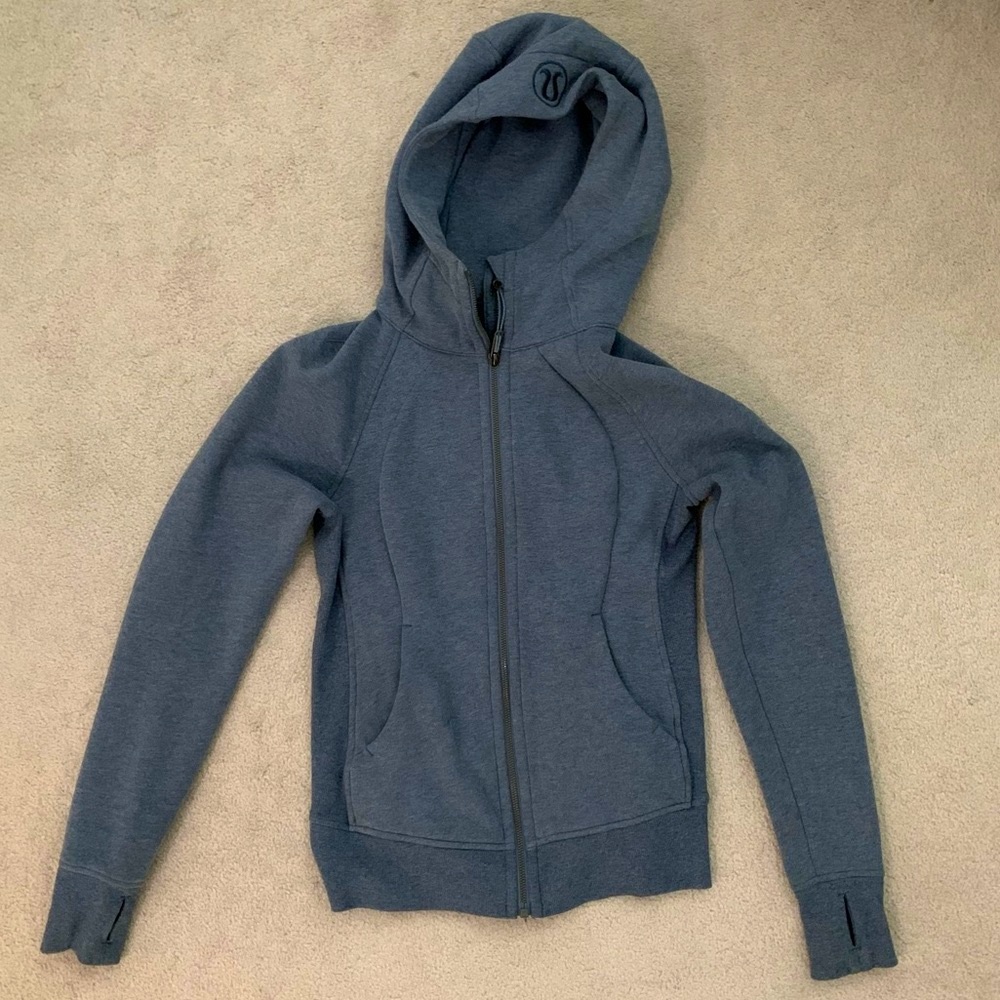 Lululemon blue fitted scuba zip up, size 4